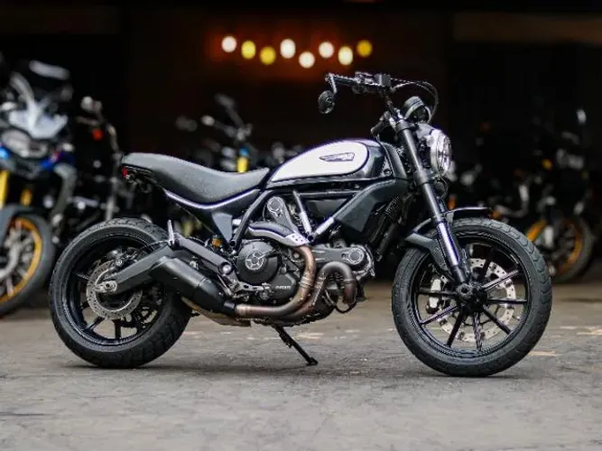 DUCATI SCRAMBLER ICON 800cc 800 cc 