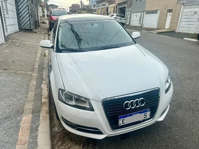 Audi A3 Sportback 2.0 16V TFSI S-tronic 2011