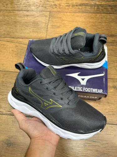 Mizuno Space 3