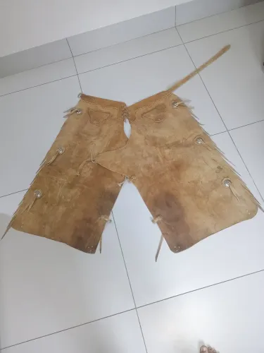 CALÇA DE COURO MULADEIRO