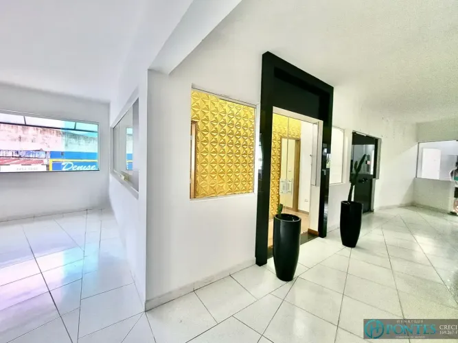 Sala Comercial à Venda no Centro - Peruíbe/SP