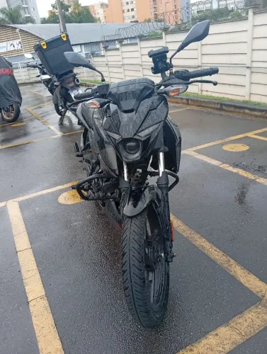 Vendo ou troco por moto de maior cilindrada