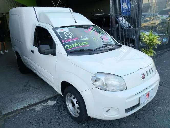 Fiat Fiorino Furgão Work. Hard 1.4 Flex 8V 2P 2019