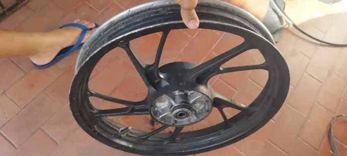 Aro traseiro liga leve pé de galinha