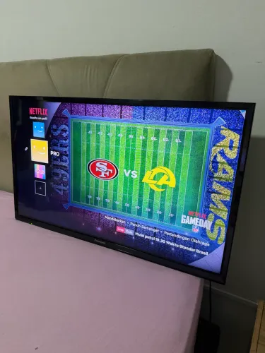 Smart TV Panasonic de 32 polegadas
