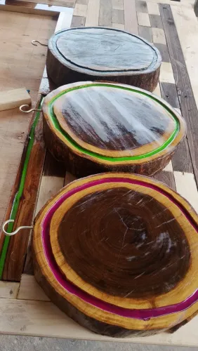 Tábuas de corte rústicas...