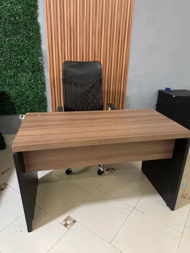 Mesa + cadeira