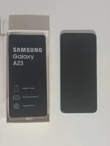 Vendo celular extremamente conservado