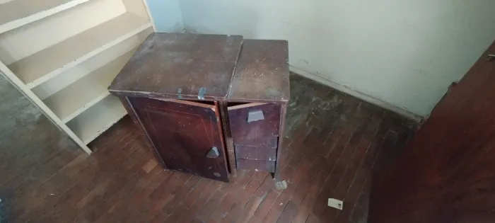 Movel com maquina de costura