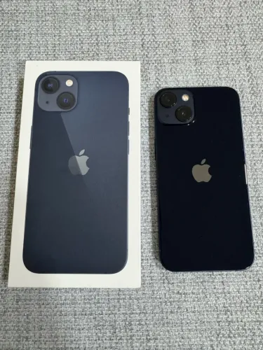 iPhone 13 128GB Preto