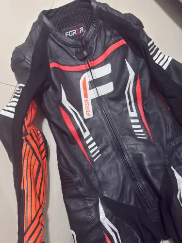 Macacão Forza 52