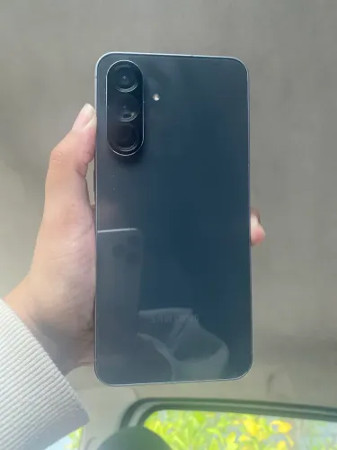 Vendo Samsung a 56 em ótimo estado .