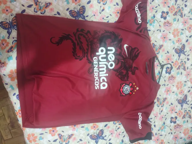 Camisa Corinthians Bordô Exclusiva Dragão Nike Neo Química | Estado de Nova