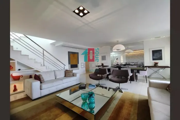 Recreio dos Bandeirantes | Cobertura 4 quartos, sendo 4 suites