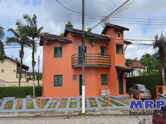 Praia do Lázaro. Imóvel à venda, 5 apartamentos, aceita financiamento bancário! Oportunida