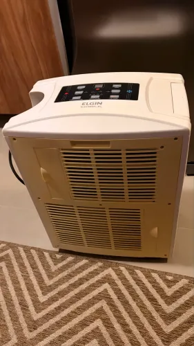 Ar condicionado Portátil Elgin Mobile Maf-9000