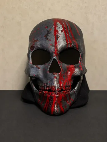 Máscaras com mandíbula articulada 