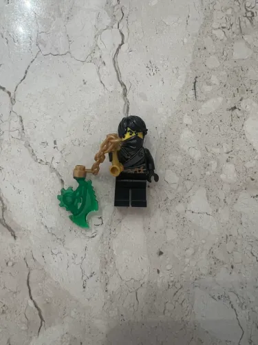LEGO NINJAGO - Cole + Arma 