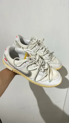 NIKE DUNK OFF-white