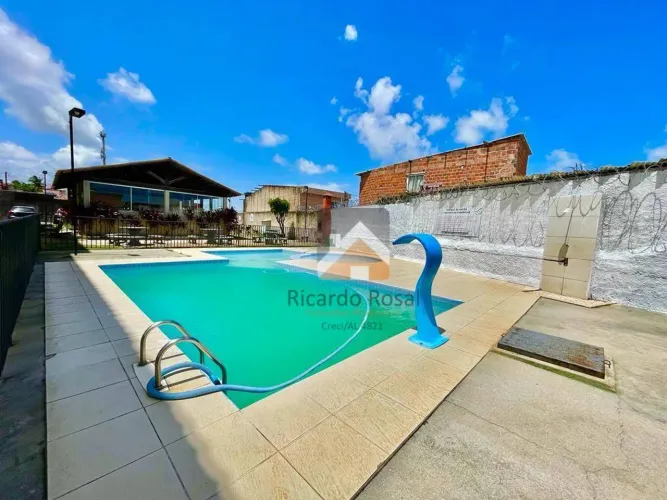 Apartamento no Feitosa c/ 2 quartos, 2º andar e c/ móveis planejados!!!