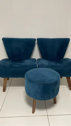 Poltronas com puff
