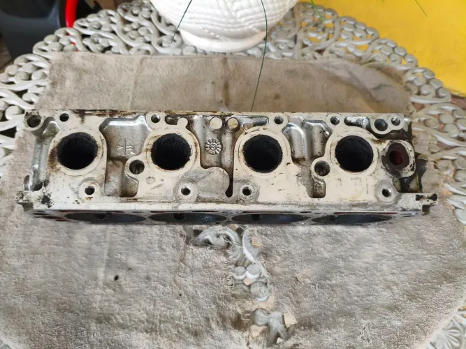 Vendo um cabeçote do Cobalt 1.8 2015