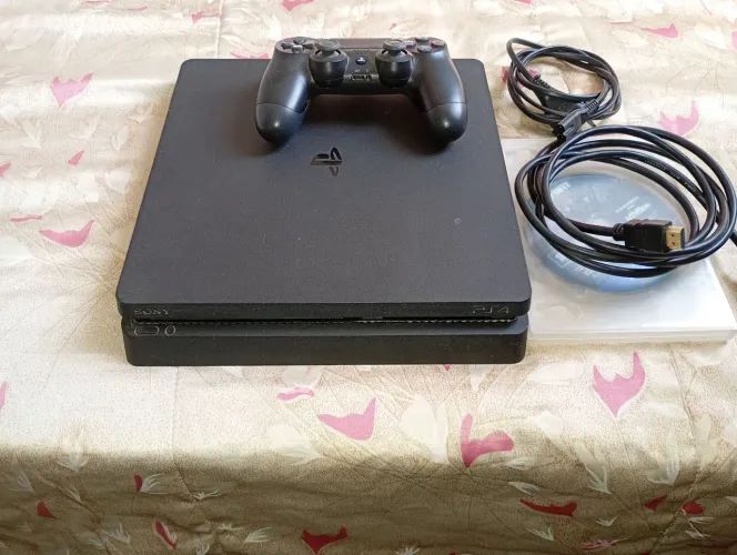 PlayStation 4 / 1Tera 