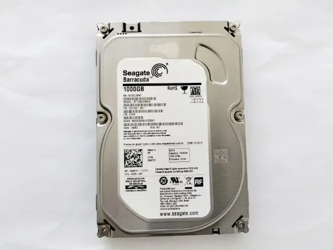 Hd Seagate st1000dm003 1 tb - Com defeito