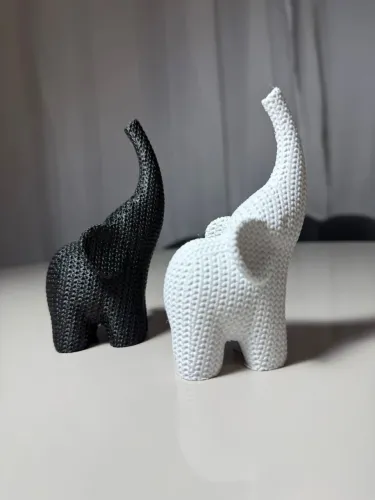 Elefante decorativo estilo tricô