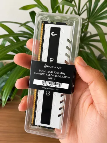 Memoria 16gb DDR4 Rise Mode
