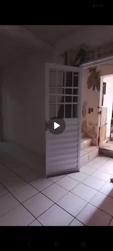 VENDE-SE CASA EM BRASÍLIA TEIMOSA