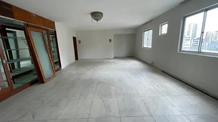Cobertura à Venda tem 344 m² - Rua dos Navegantes - Boa Viagem - Recife