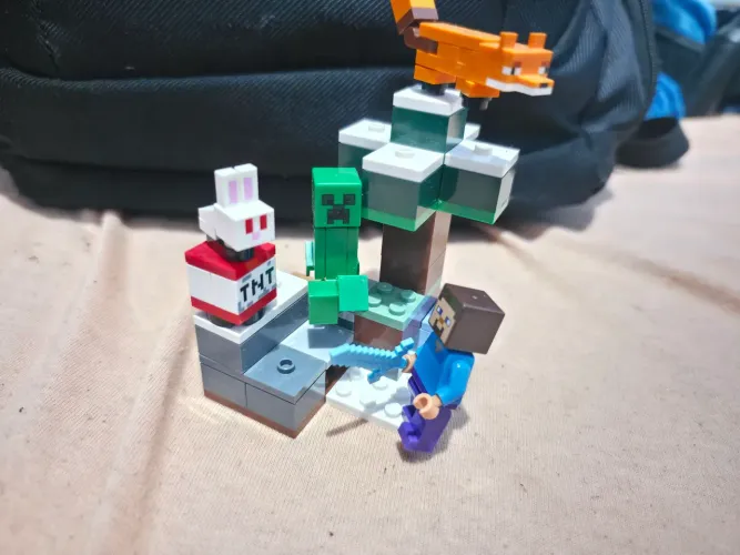 Lego minecraft aventura na taiga