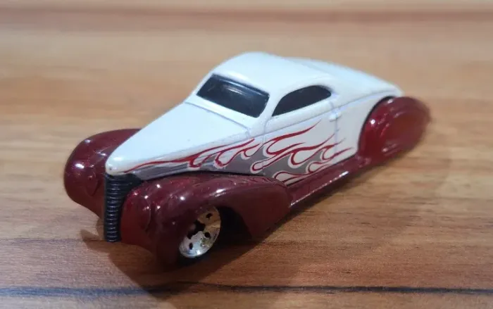 Hot Wheels Swoop Coupe - 2008 ALL Stars Series 2008 (Loose)