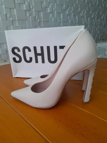 Sapato scarpin Schutz