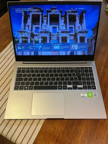 Notebook Samsung Book, Intel Core i7-10510U, 8GB RAM, SSD 256GB, Windows11, NP550XJC-XS1BR
