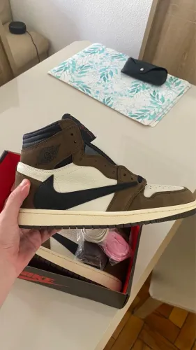 Jordan 1 Travis Scott Mocha High