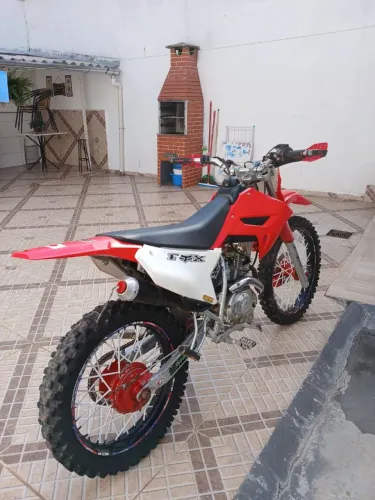 Moto de trilha