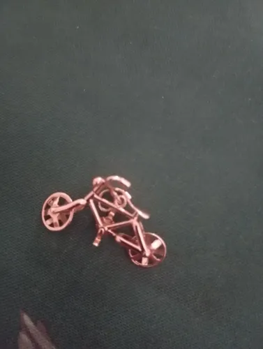 Bicicleta ? de ouro 18 k linda 
