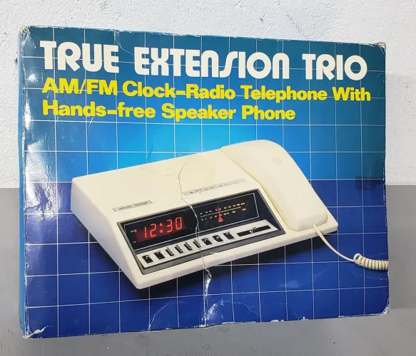 Telefone antigo radio relogio 