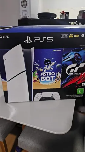 PS5 SLIM Digital 825GB ( parcelo com acréscimo)