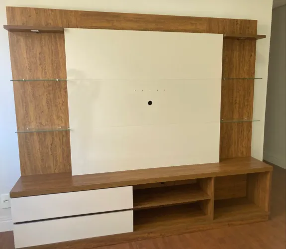 Rack com painel para Tv