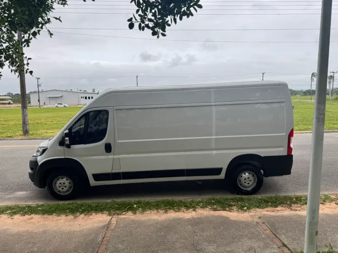 Peugeot Boxer Cargo 2.2 Turbo Diesel 2023