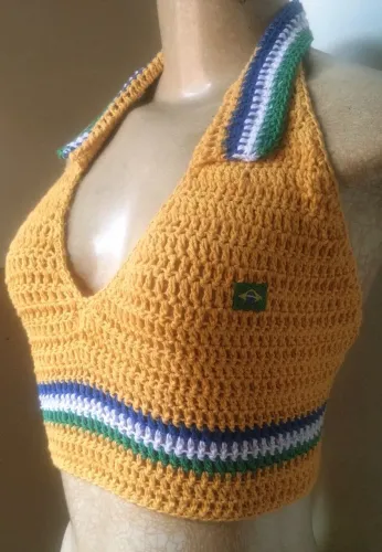 Frente única de crochê,gola polo,feito a mão,todos os tamanhos disponíveis ( P,M,G e GG)
