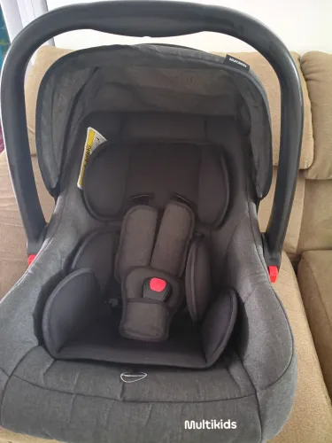 Bebê conforto Multikids