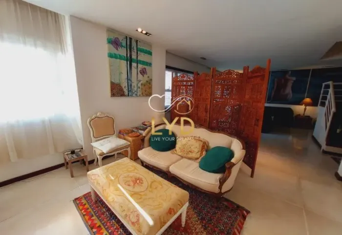 Cobertura à Venda na Gávea