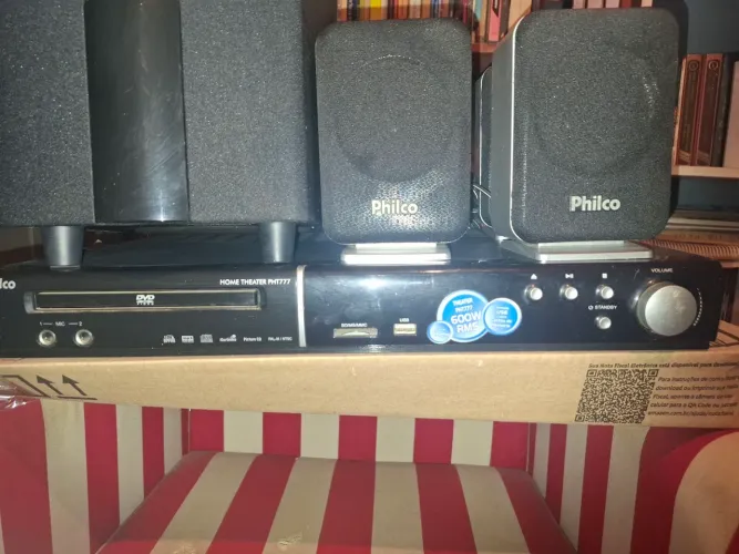 home theater PHILCO controle remoto (NÃO LIGA)