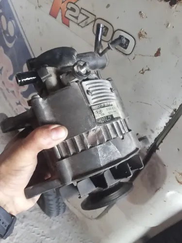 Alternador Kia bongo k2700