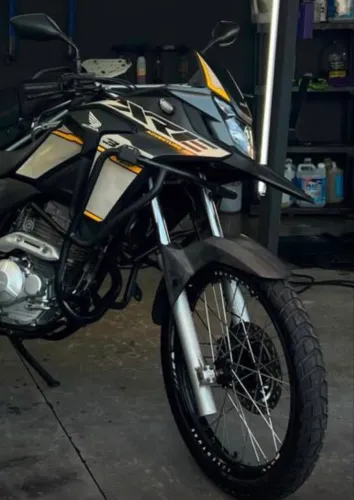Vendo Xre Adventure 2022 abaixo da fipe