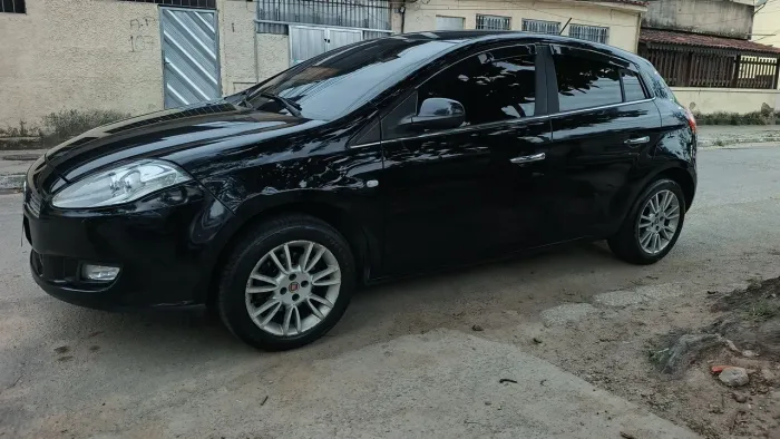 Fiat Bravo Essence 1.8 Flex 16V 5P 2013